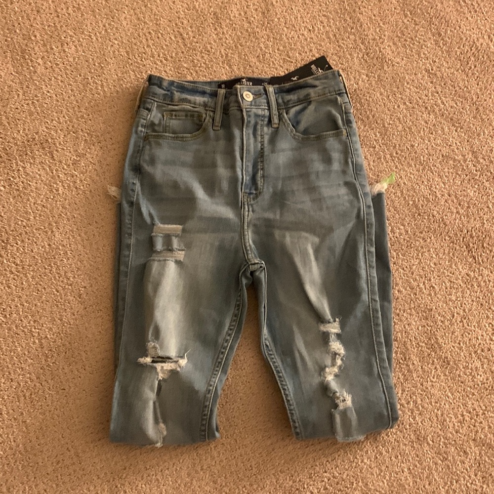 Hollister jeans size 1R waist 25 length 26 ultra high rise super skinny